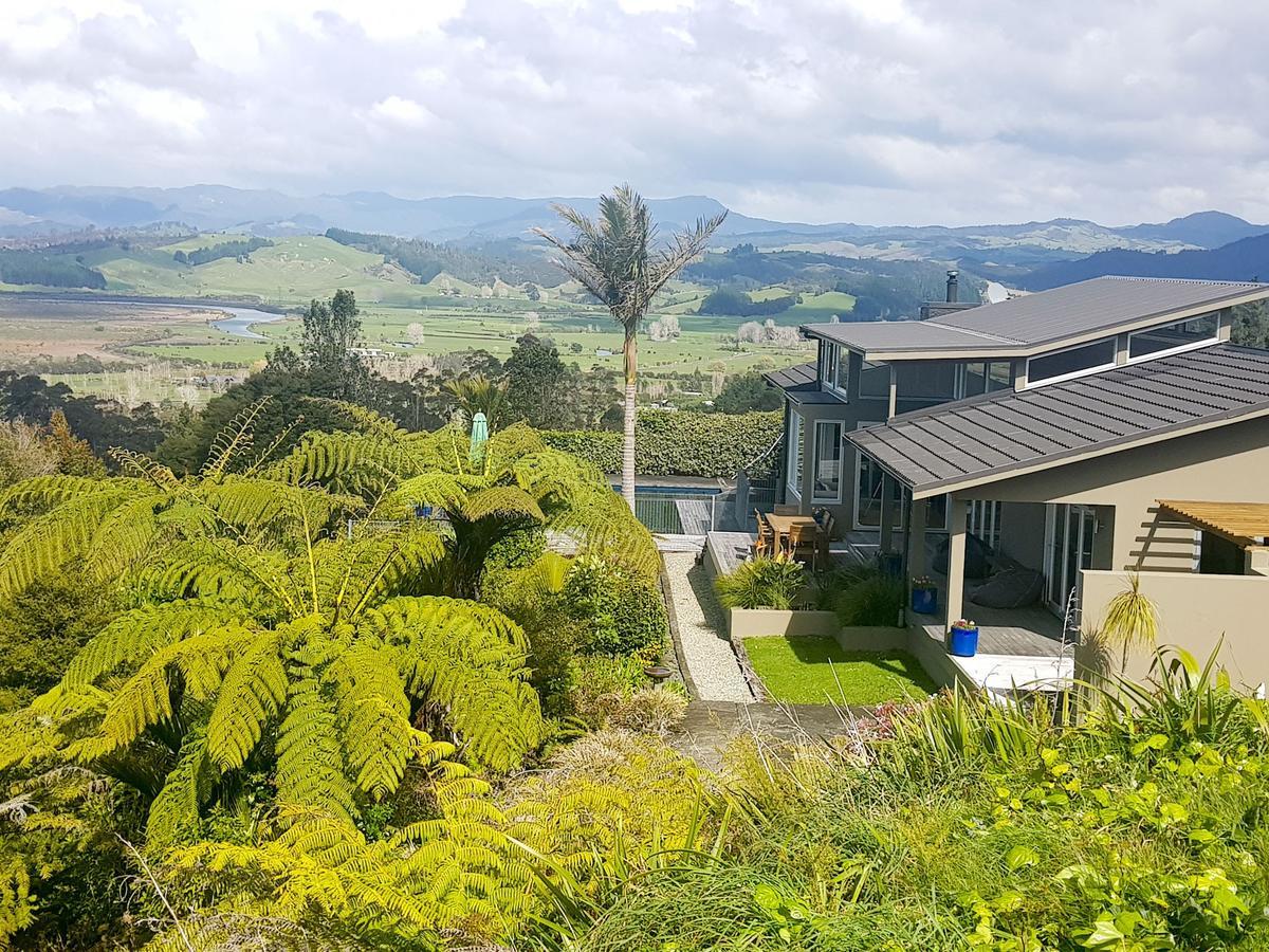 Woodyhanger Lodge Whitianga Exterior foto